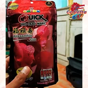 OKIKO QUICK RED Premium Head Growth Formula for Louhan Fish Enhance Red Marking & Vibrancy High-Protein Feed 100g  S M L